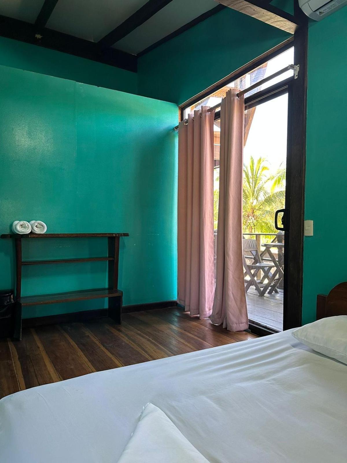 Playa Negra Brewing Beachfront Hotel Puerto Viejo de Talamanca Extérieur photo