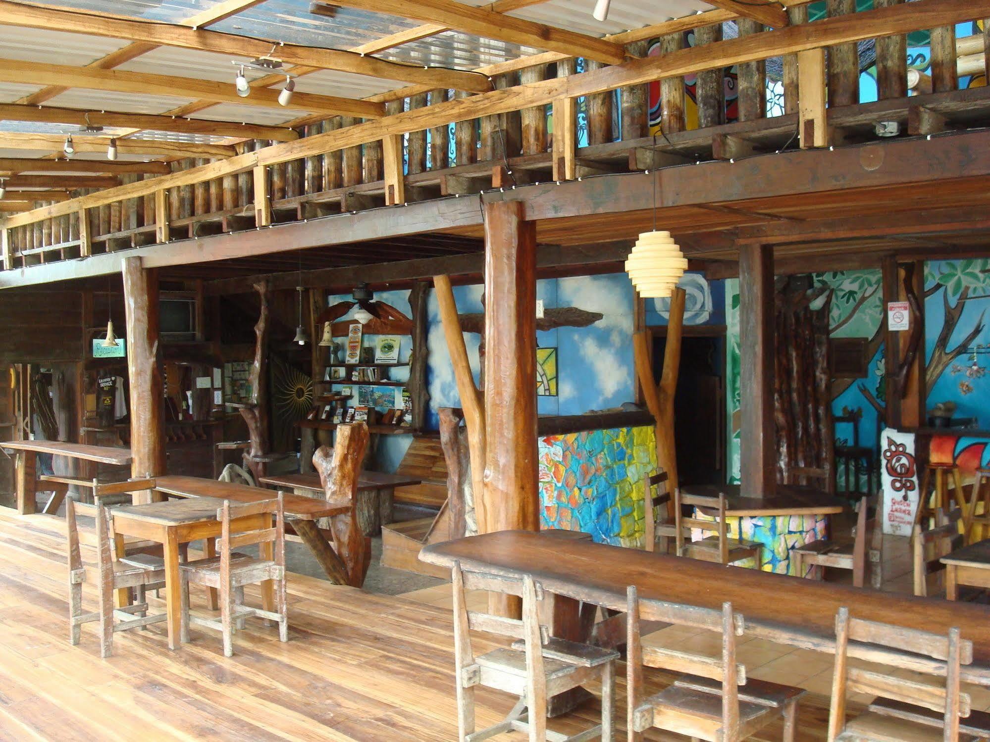 Playa Negra Brewing Beachfront Hotel Puerto Viejo de Talamanca Extérieur photo